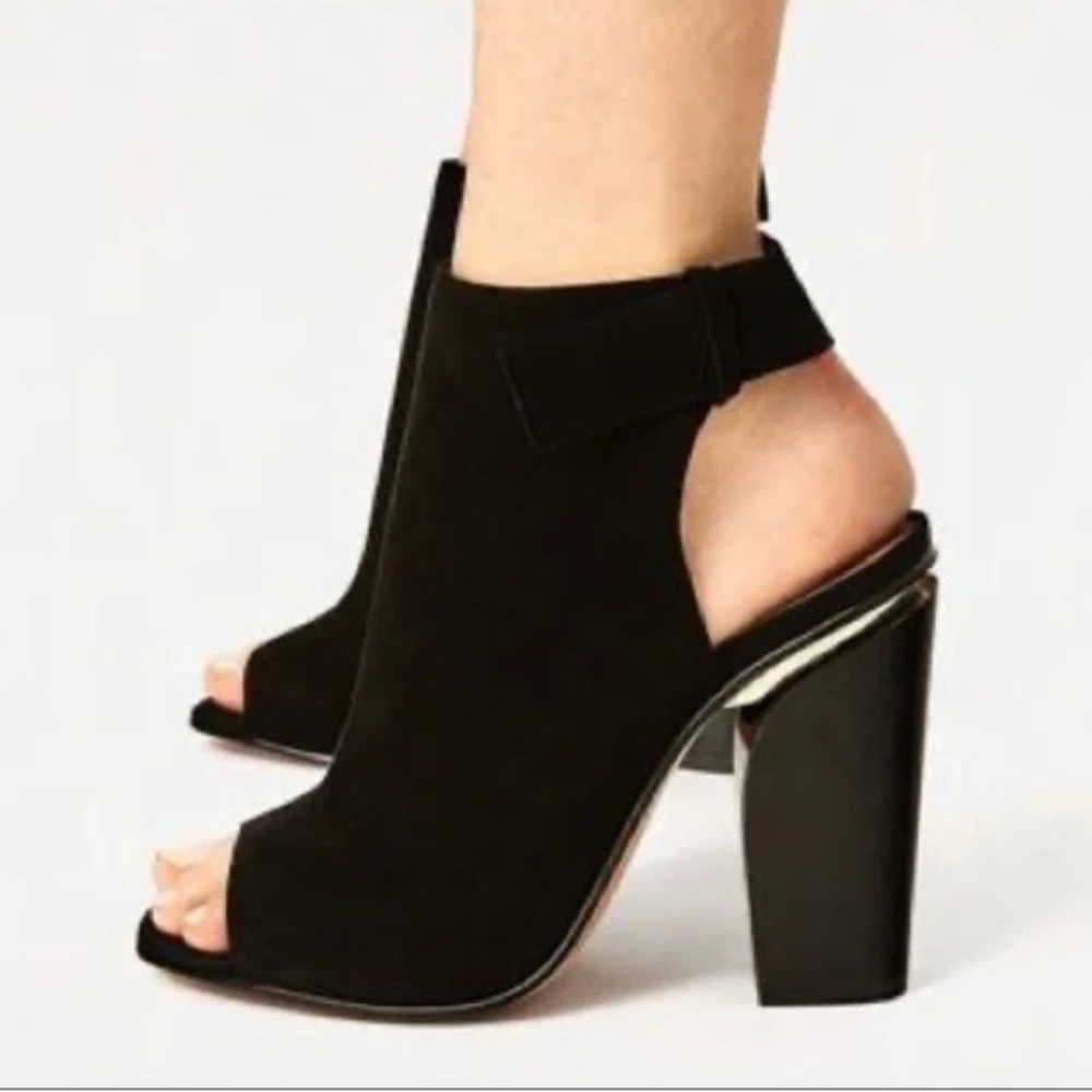 ZARA SLINGBACK LEATHER ANKLE BOOTS. SZ 39